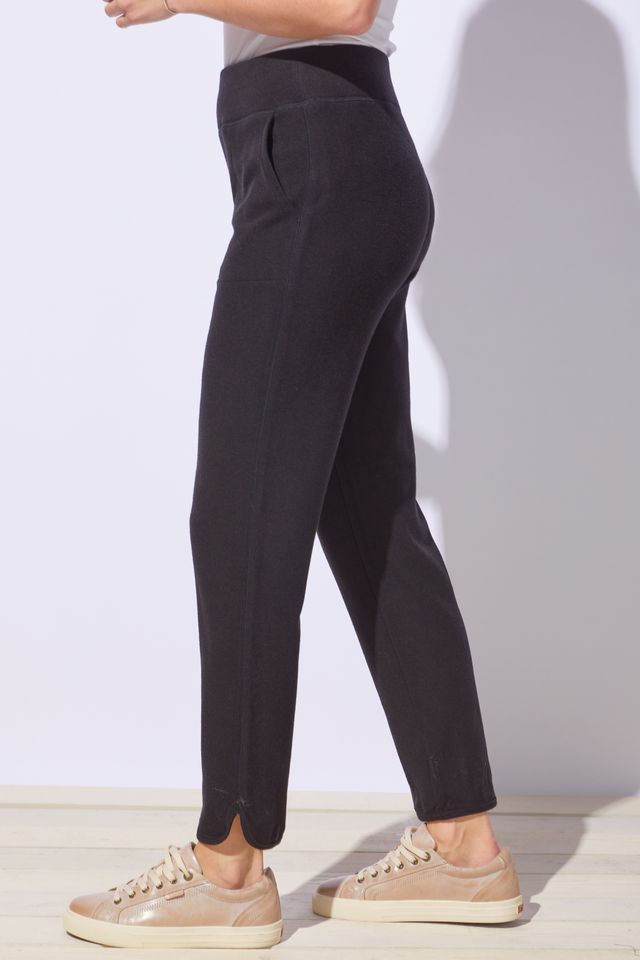 Black Butterfly Rib Knit Pant