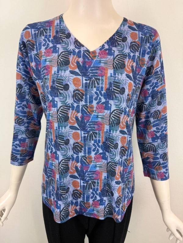 Periwinkle Floral Vee Top