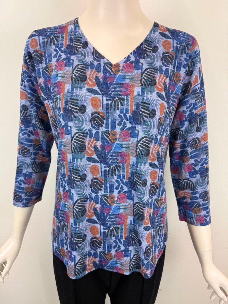 Periwinkle Floral Vee Top