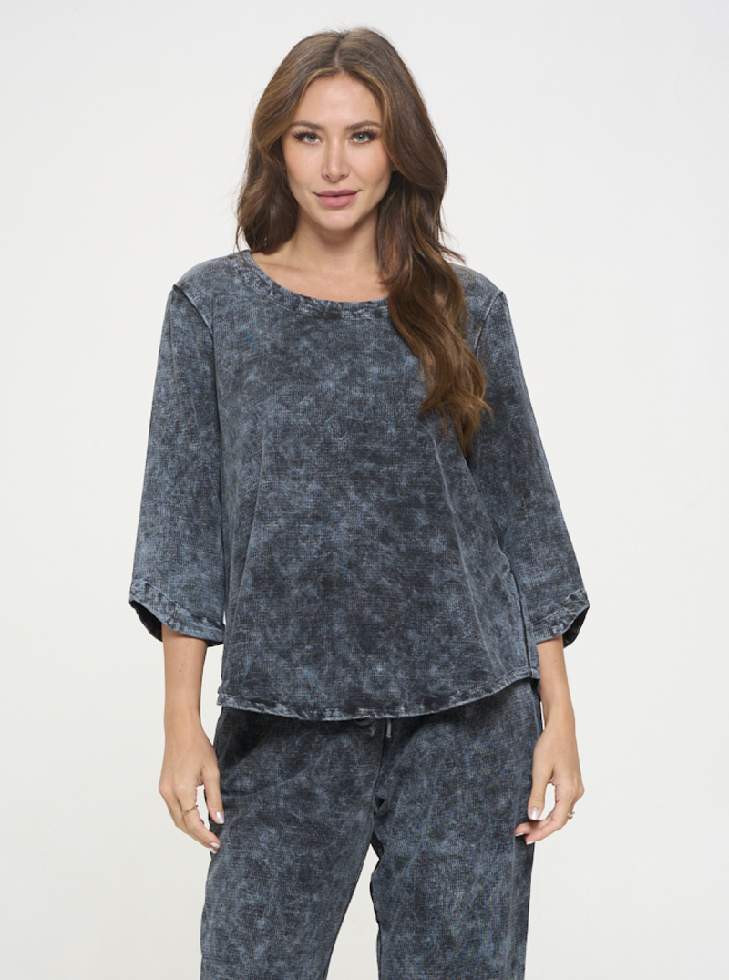 BLack Mineral Wash Pullover