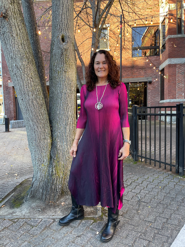 Rose/Black Pleats Dress