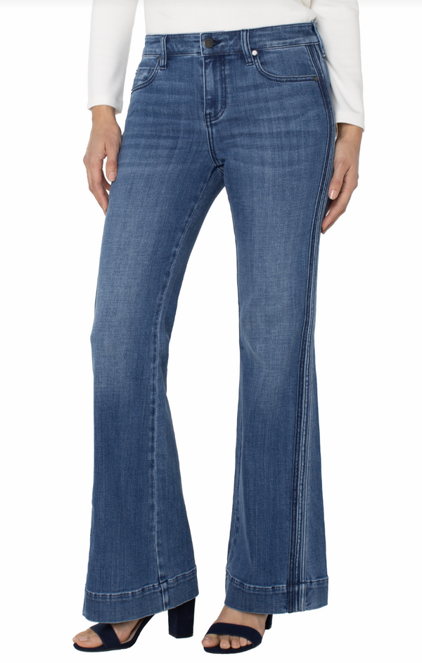Hannah Crop Flare Jean