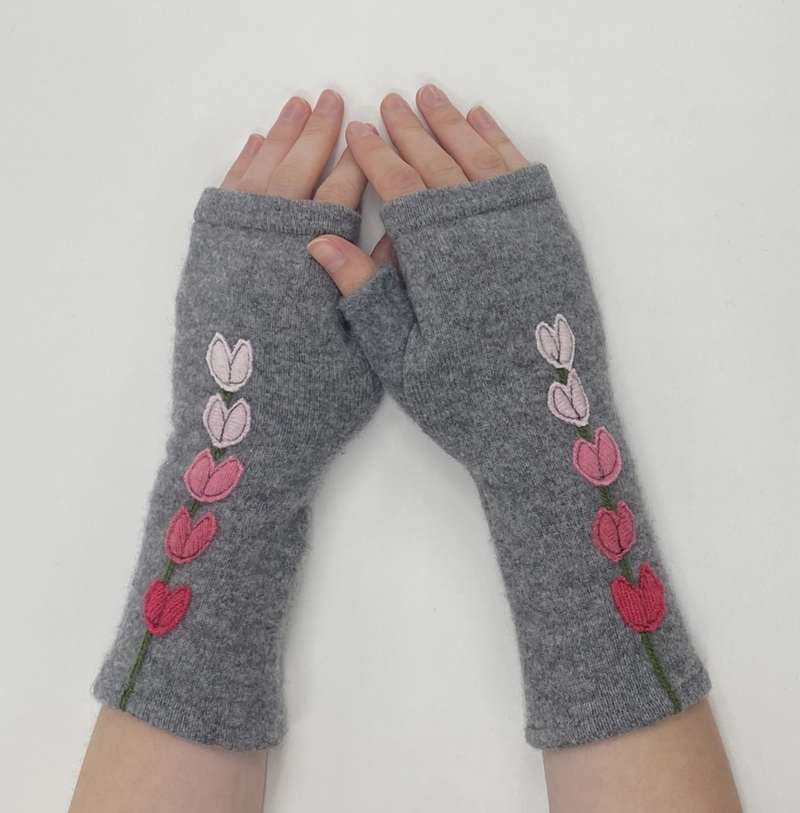 Pink & Grey Lupine Cashmere Glove