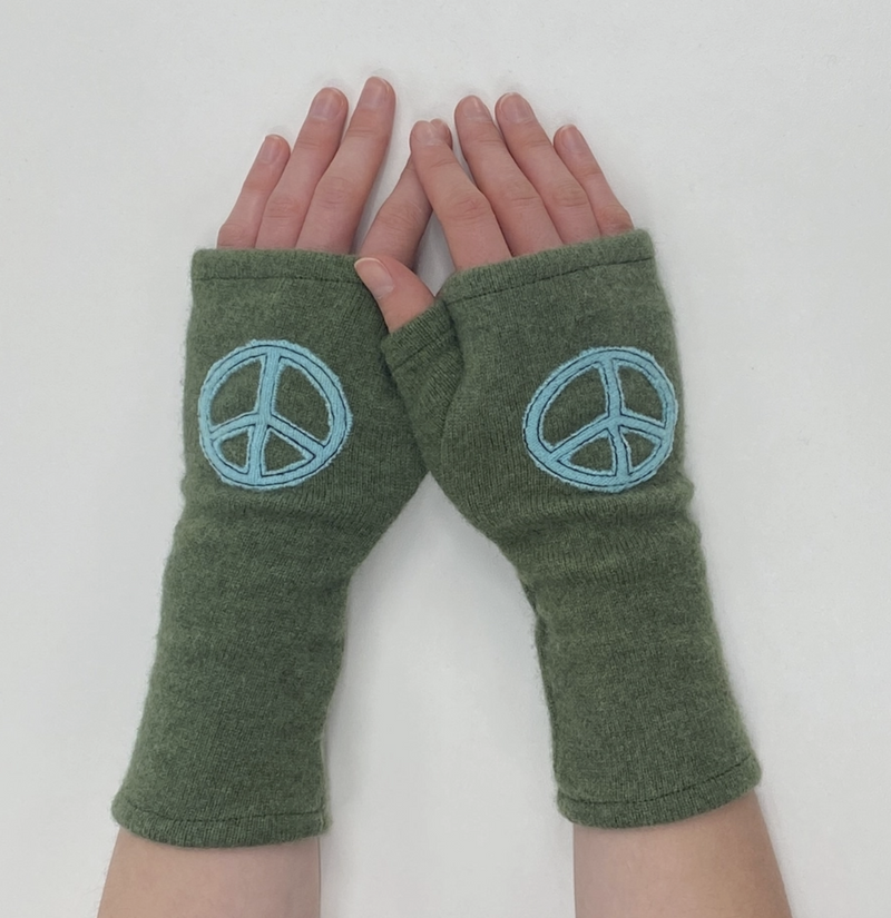 Olive Peace Sign Cashmere Glove