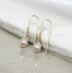 Gold & Ivory Pearl Threader Earring