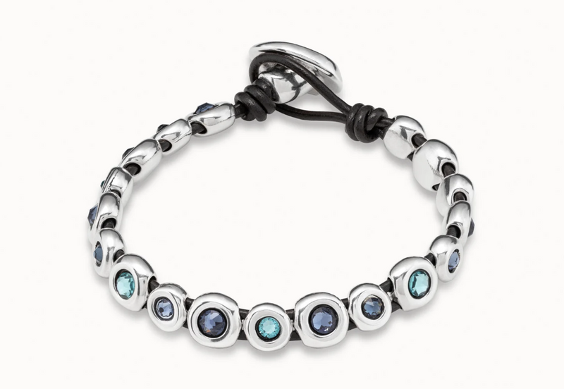 Magic Touch Blue Gem Bracelet