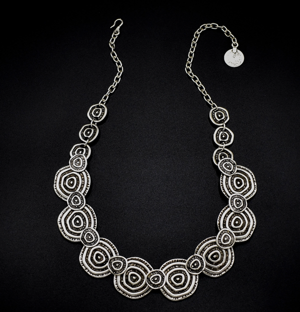 Pewter Muit Circle Necklace