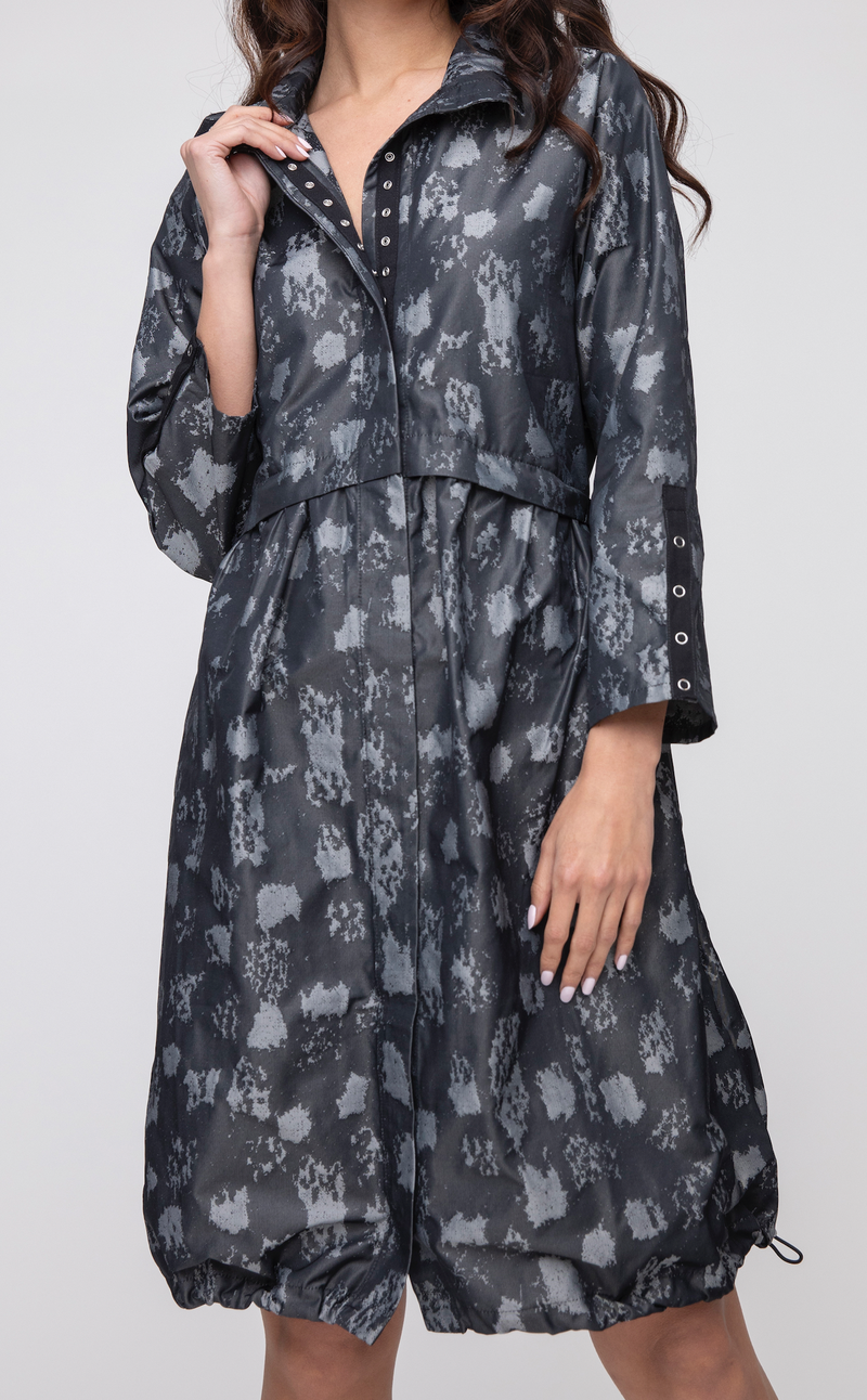 Sculpted Crinkle Duster Dress