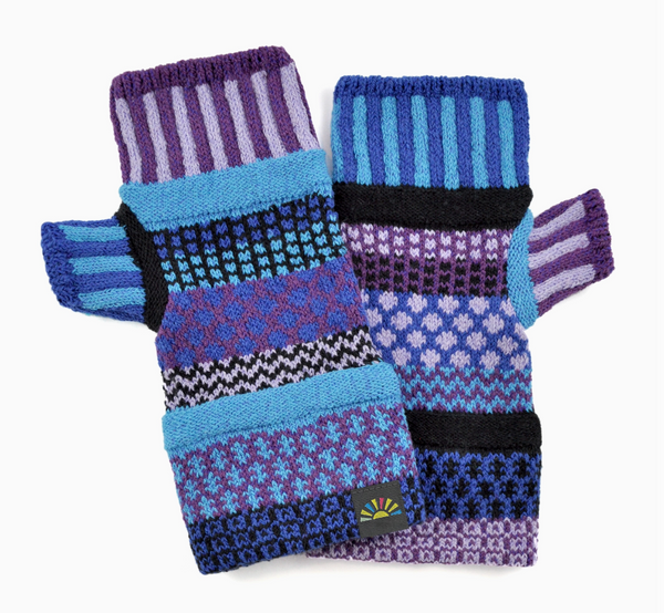 Raspberry Fingerless Mitten