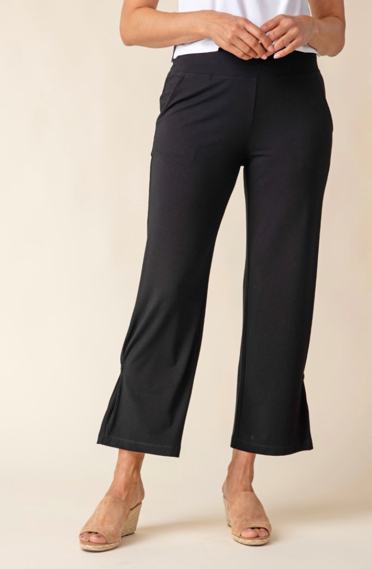 Travel Black Side Pleat Pant