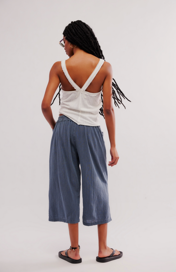 Ruched Gaucho Pull-On Pants