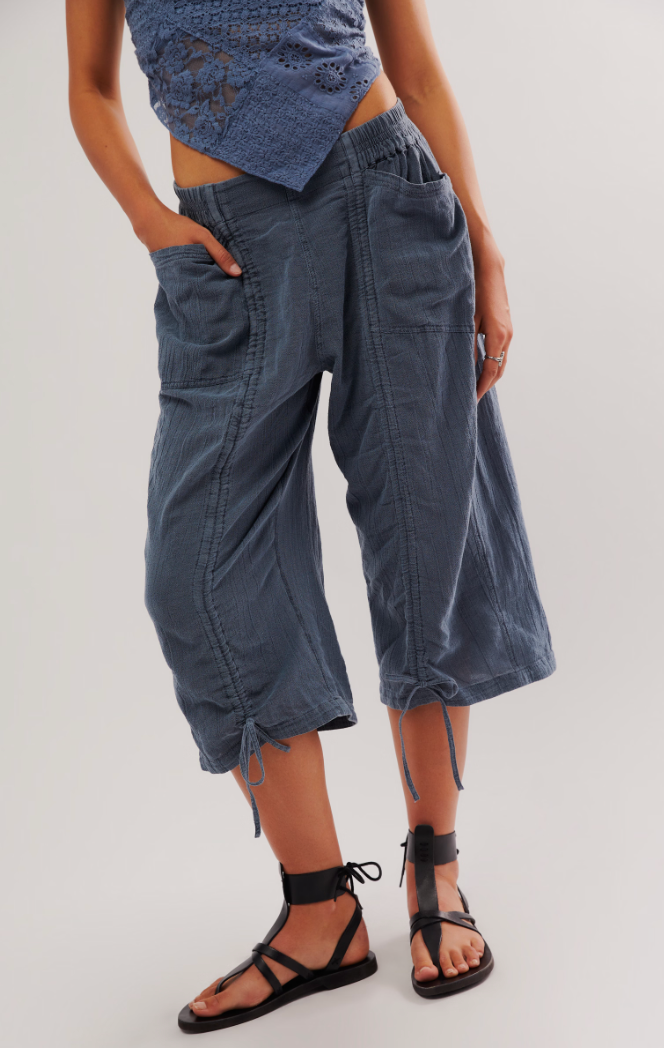 Ruched Gaucho Pull-On Pants