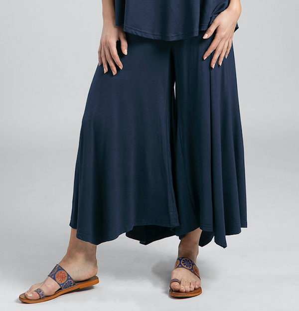 Navy Onesize Crop Flare Pant