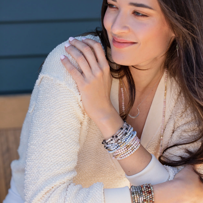 Bracelet Stone Wrap Howlite