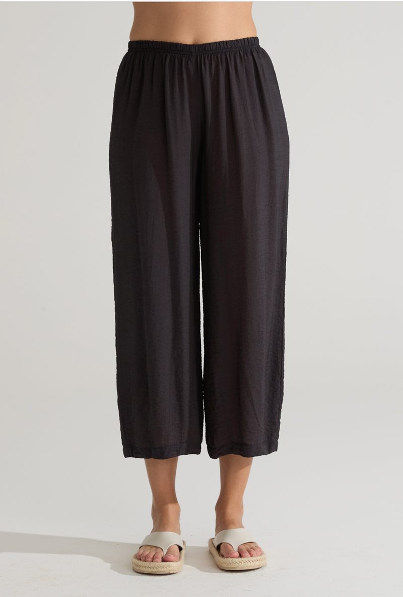 Black Crop Pullon Pant