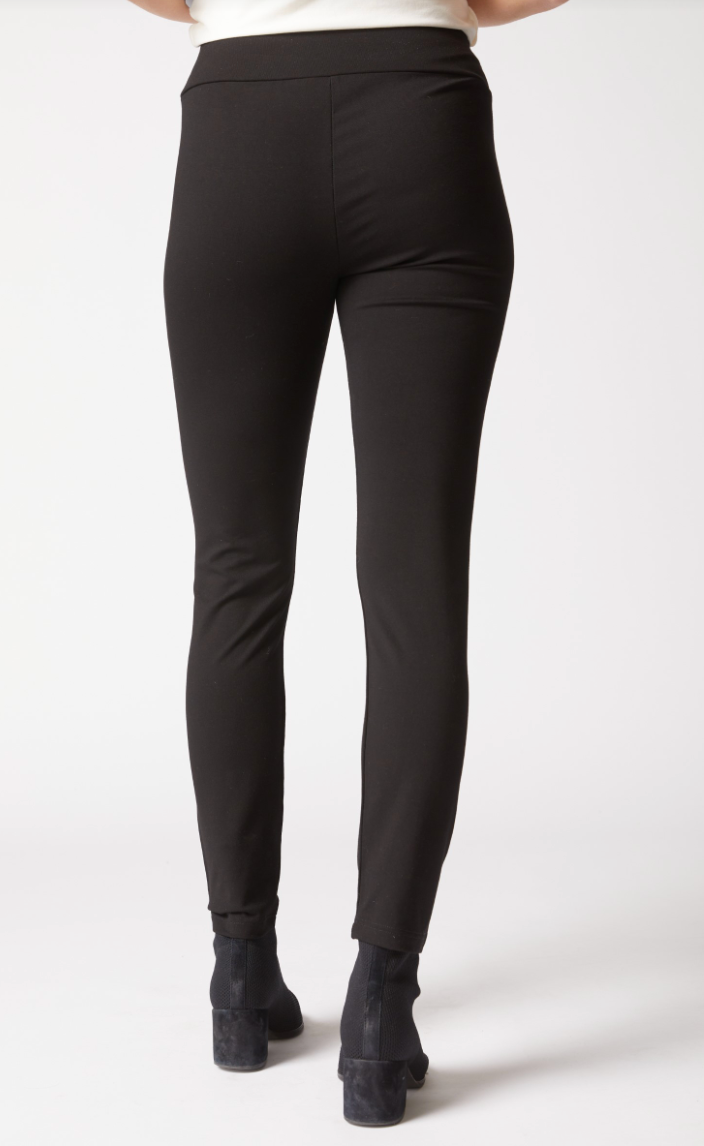 Core Travel Black Easy Pant