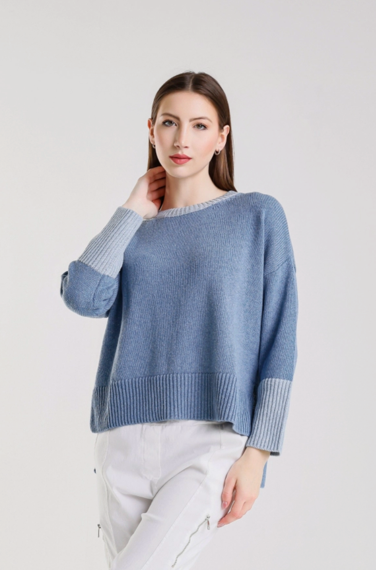 Lisbeth Contrast Neck Hi Low Sweater