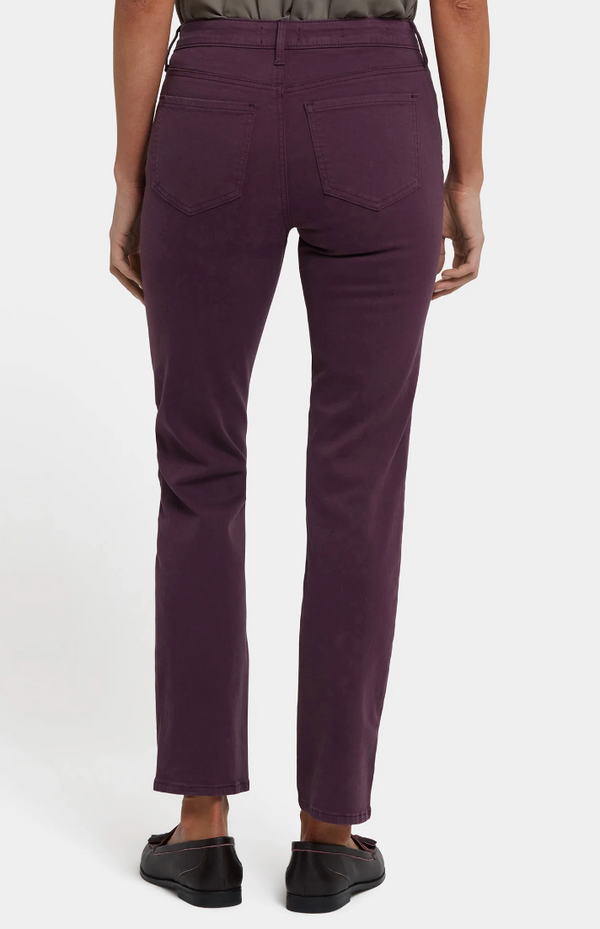 Fig Sheri Slim Jeans