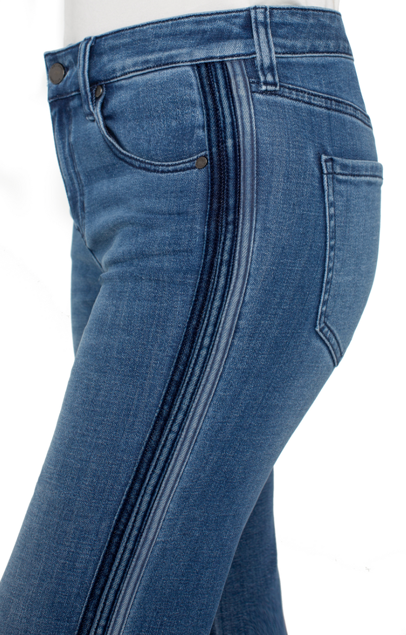 Hannah Crop Flare Jean