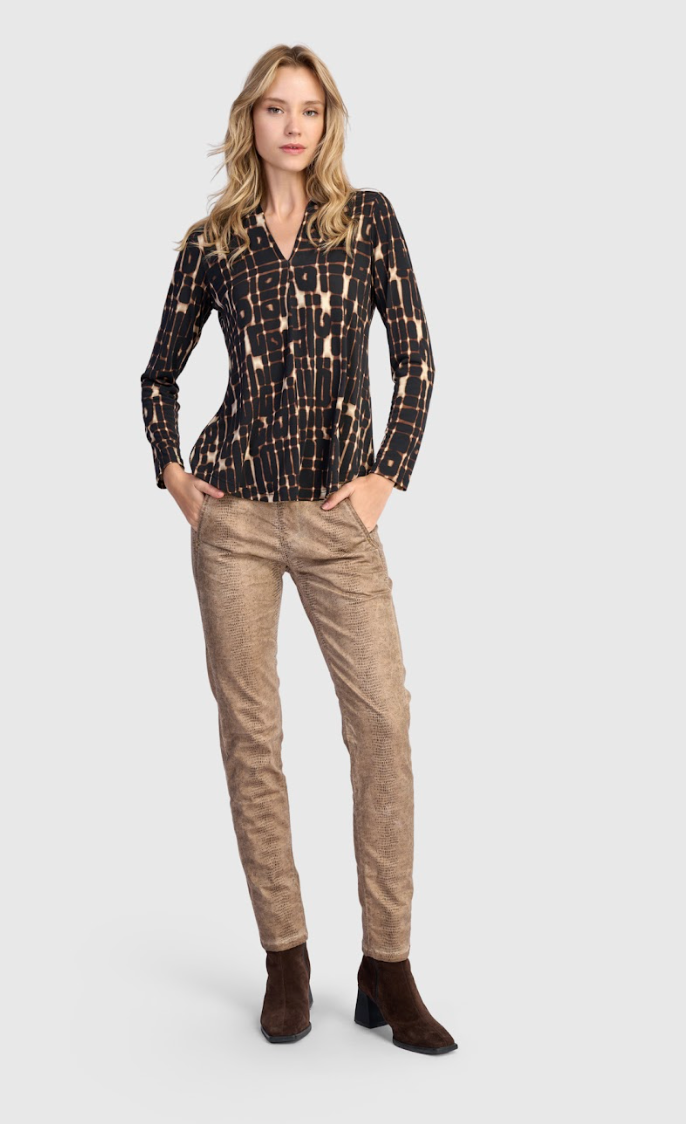 Matrix V-Neck Top