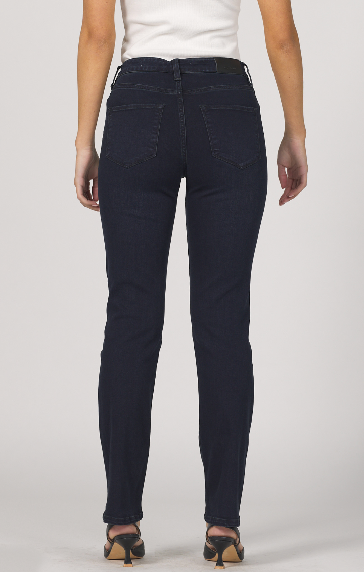 Dreams Slim Straight Jean