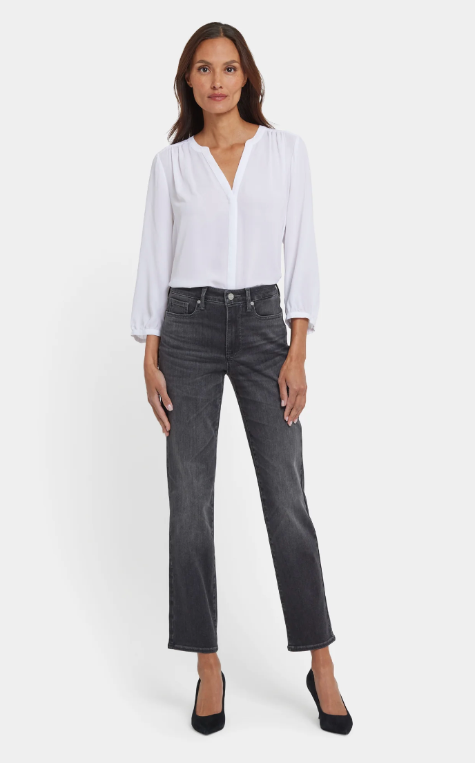 Gloomy Sheri Slim Jean