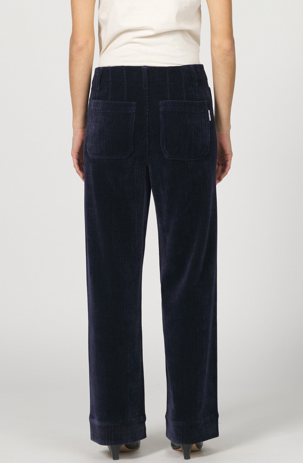 Black Iris Wide Leg Jean