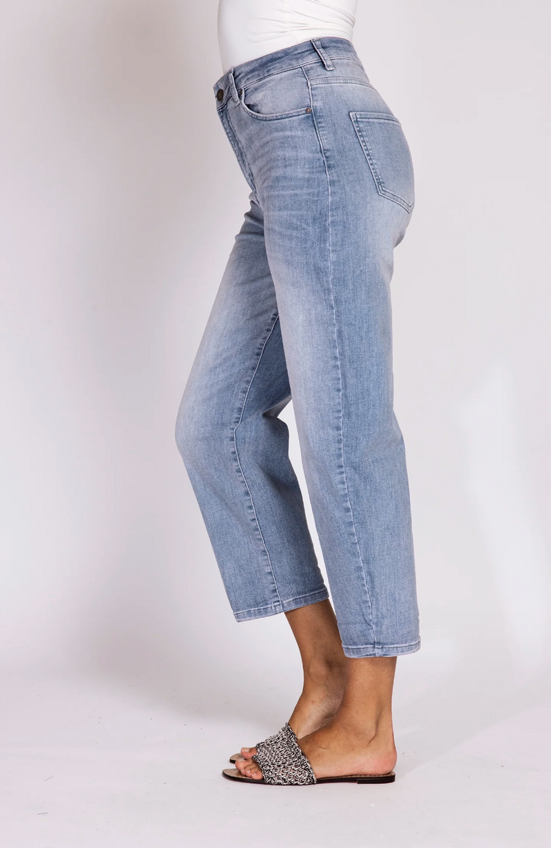 Light Wash Denim Barrel Ankle Jean