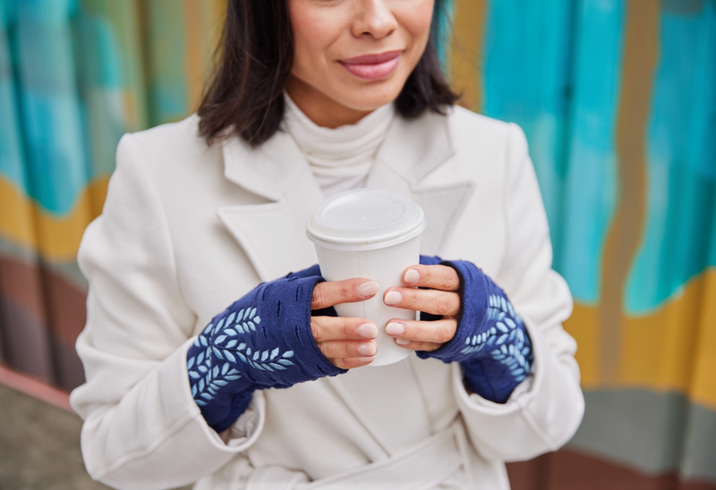 Wisteria Fingerless Fleece Gloves