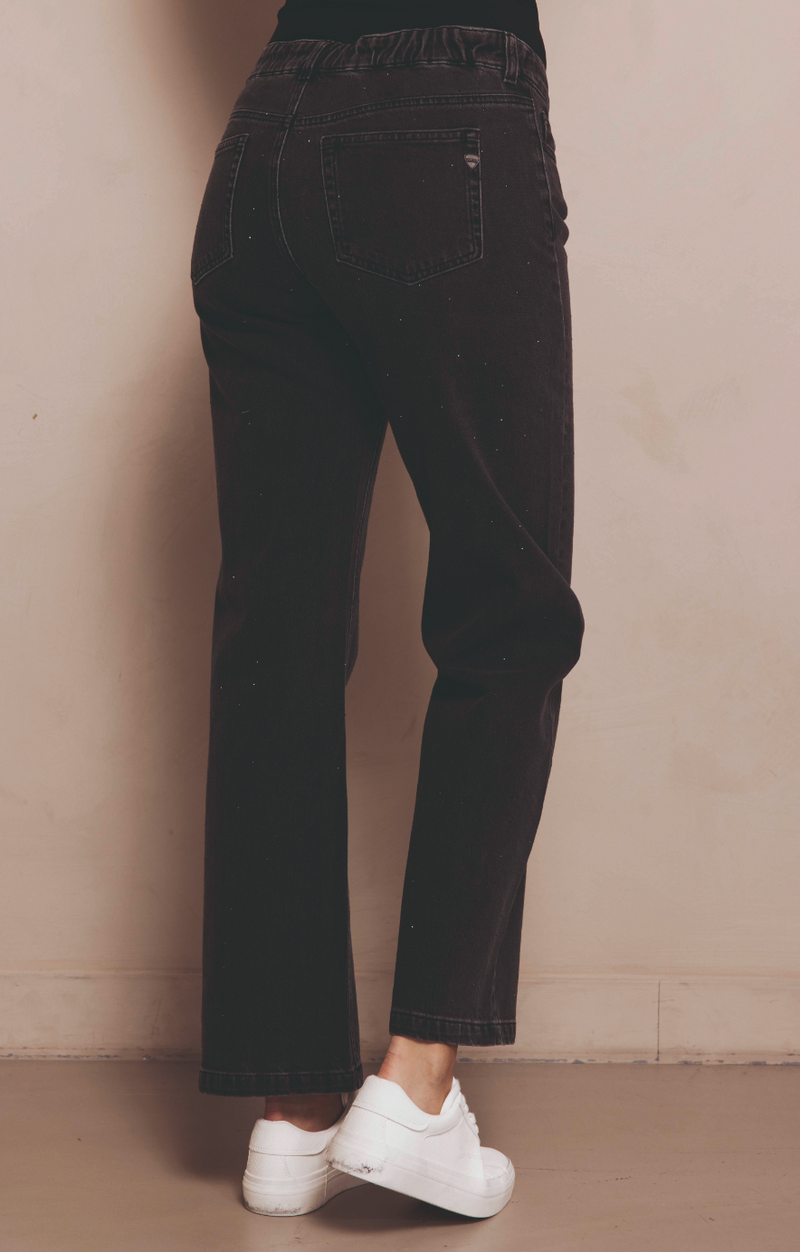 Black Wash Straight Leg Jean