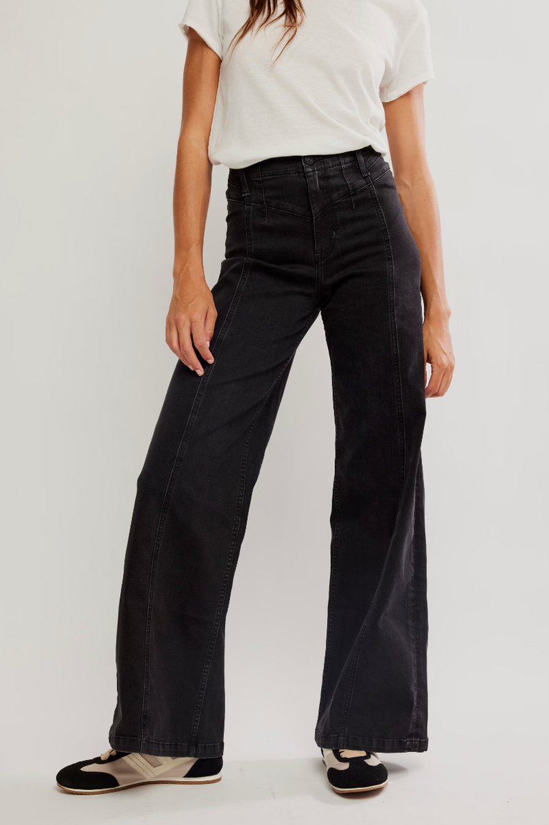 Black Libre Wide-Leg Jeans