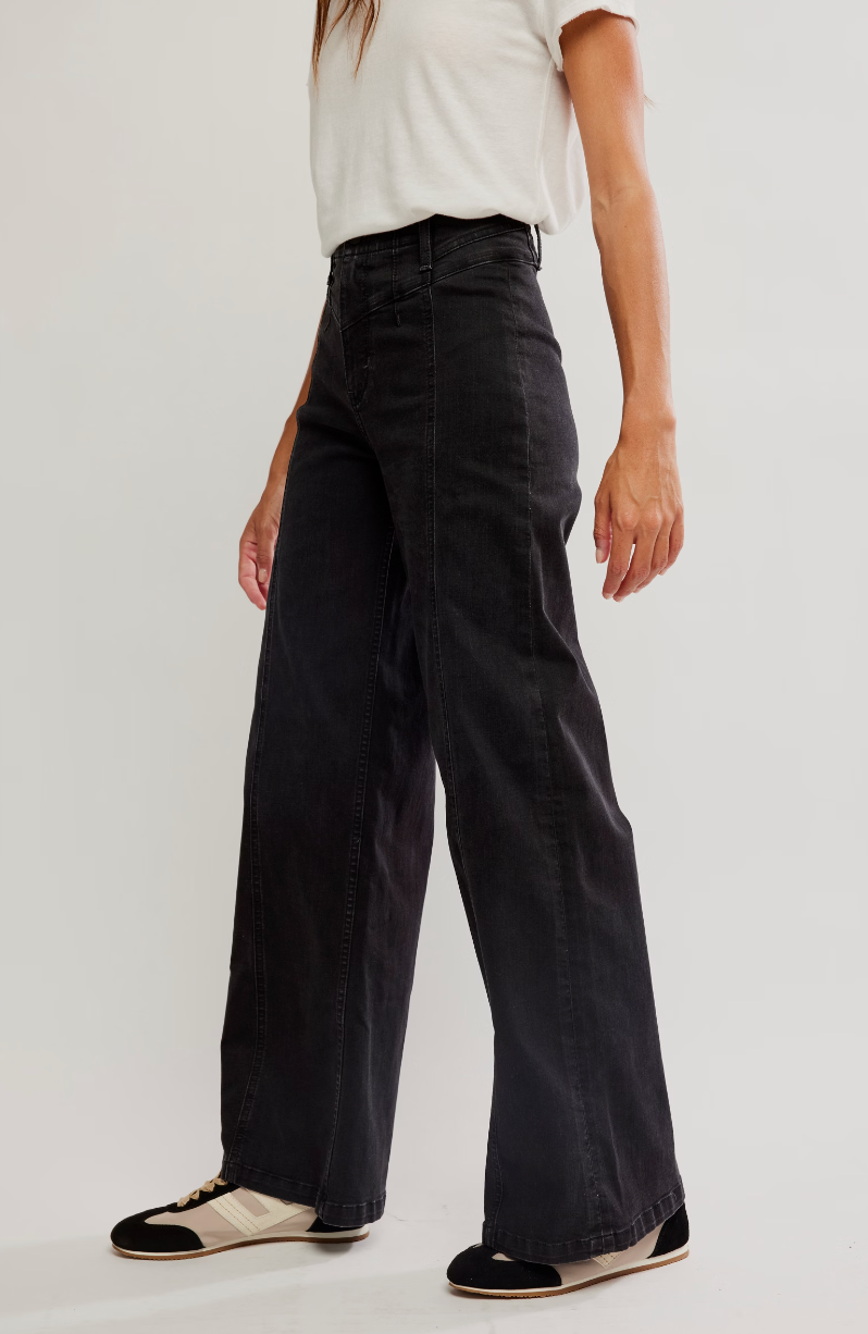 Black Libre Wide-Leg Jeans