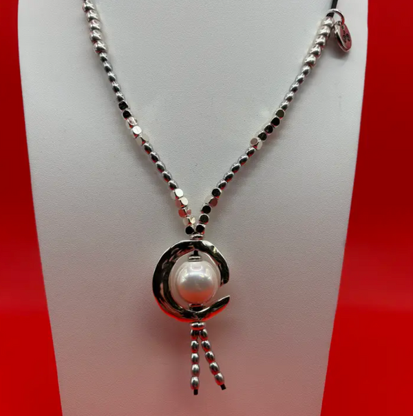 Modern Pearl and Leather Necklace