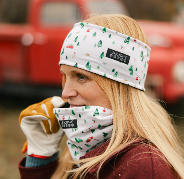 Dede Johnston Neckwarmer