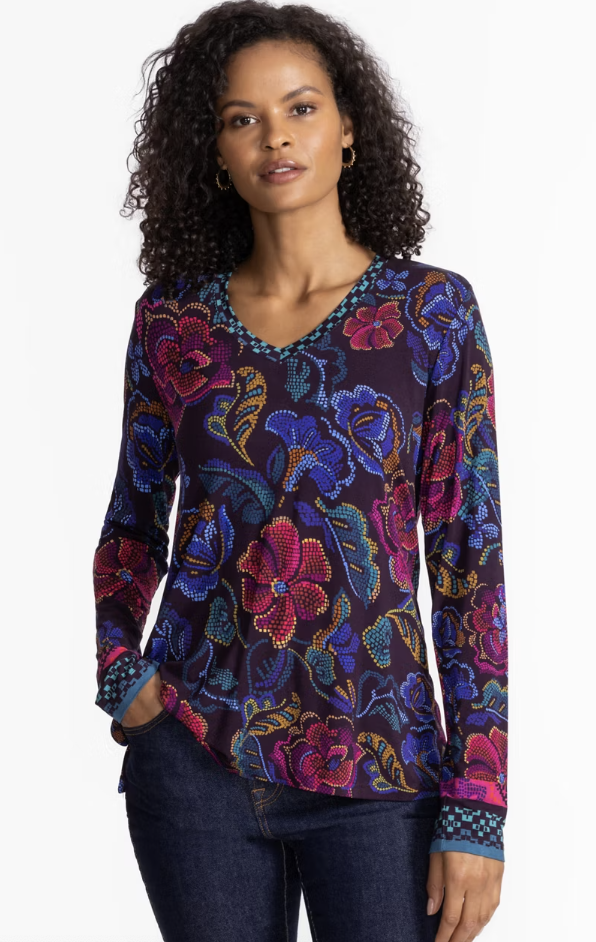Aphia V-Neck Top