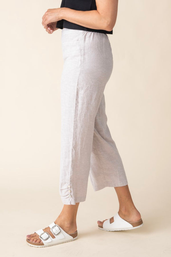 Oat Pleat Button Capri