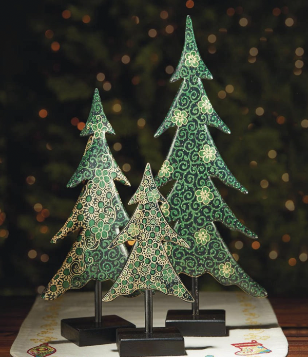 Medium Batik Christmas Tree