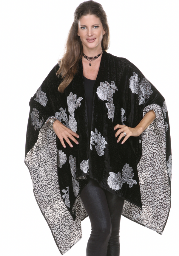 Black Vintage Rose Velvet Kimono