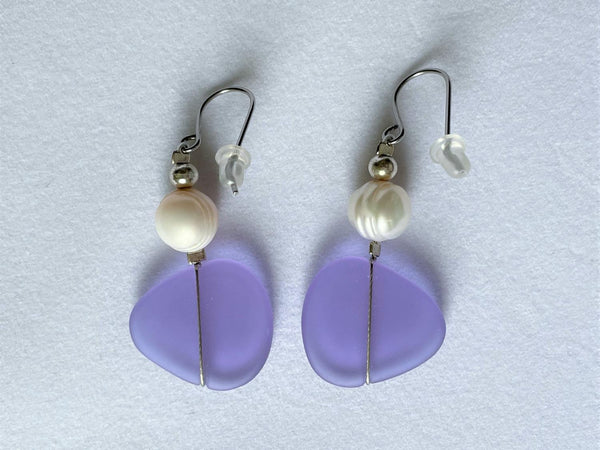 Lavender Seaglass & Pearl Earring