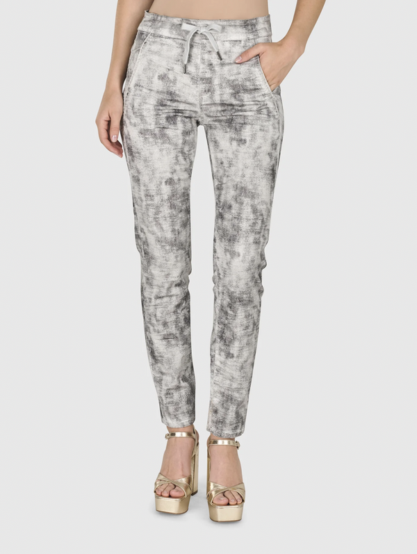 Marble Iconic Jean