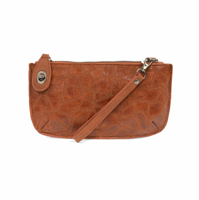 Auburn Geo Wristlet